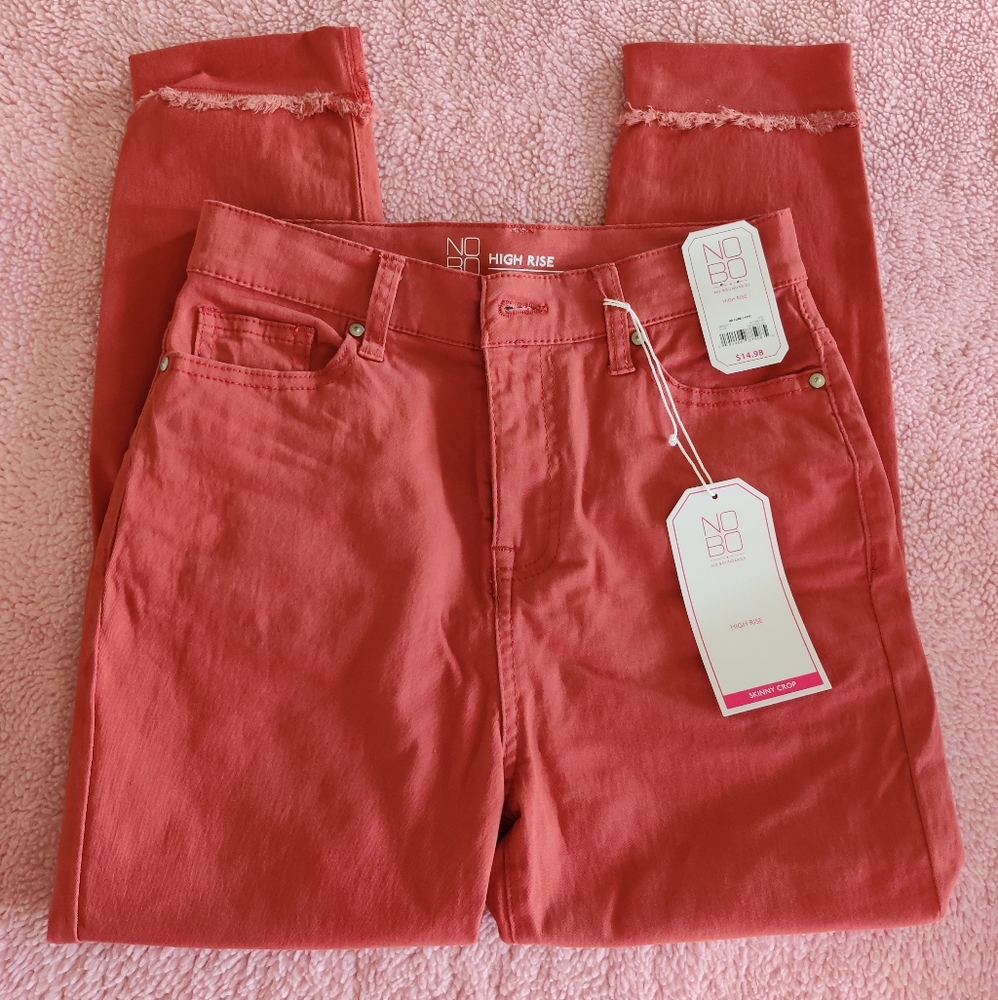 No Boundaries Cropped Skinny Pants